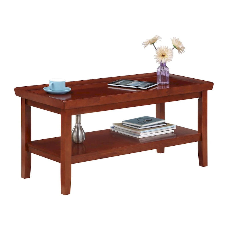 Table basse rectangulaire avec étagère inférieure, plateau à rebords et pieds fuselés